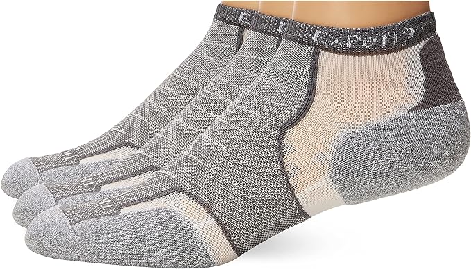 Lightweight Comfort: Thorlos Experia XCCU Thin Cushion Running Low Cut Socks